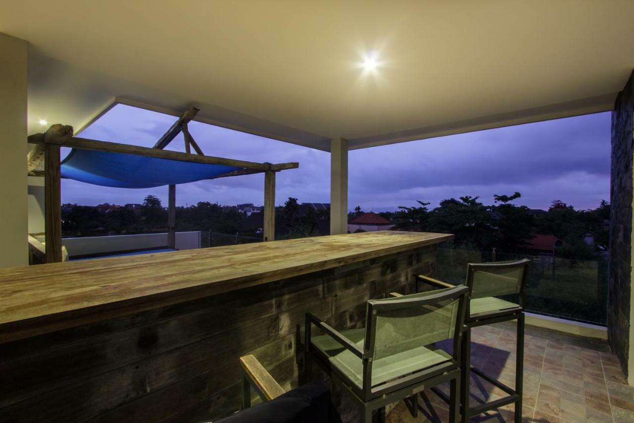 Rainbow Runner Villa *